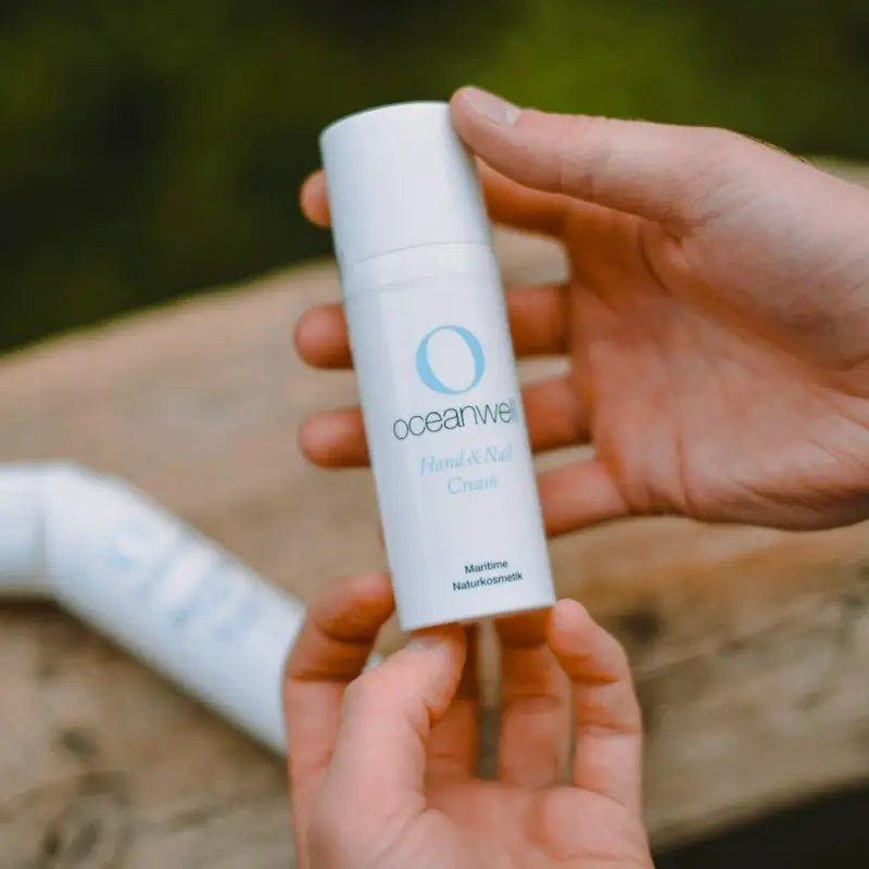 OCEANWELL HAND & NAIL CREAM | Meereskosmetik für die Hände - BeautyVeda | Oceanwell HAND & NAIL CREAM | Professionelle Hautpflege Anti - Aging, Basic, Creme